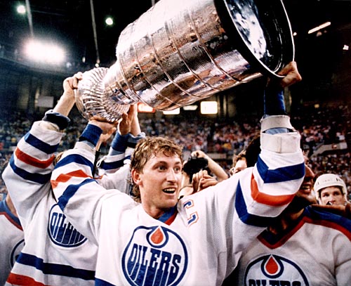 Wayne Gretzky Wife. Under Wayne Gretzky#39;s